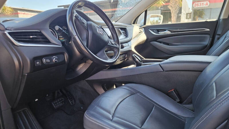 2019 Buick Enclave Essence