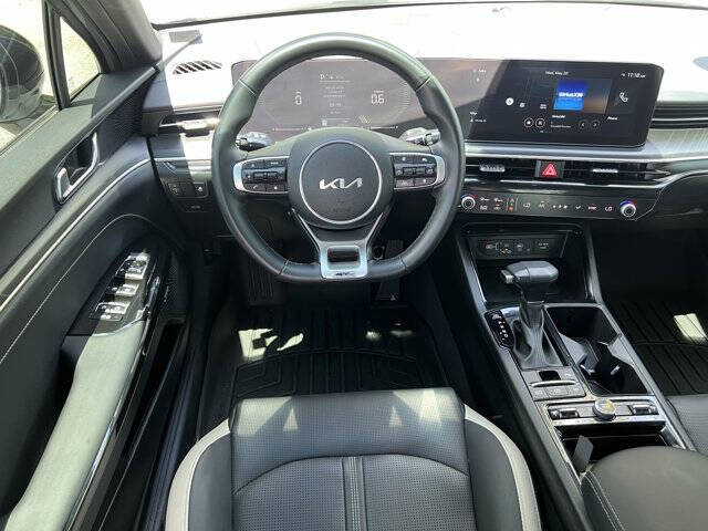2025 Kia K5