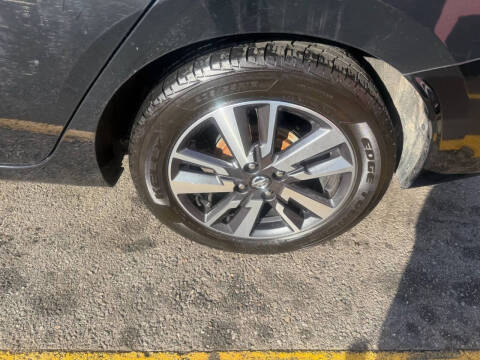 2021 Nissan Versa SV