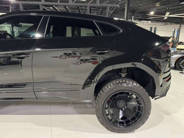 2022 Lamborghini Urus