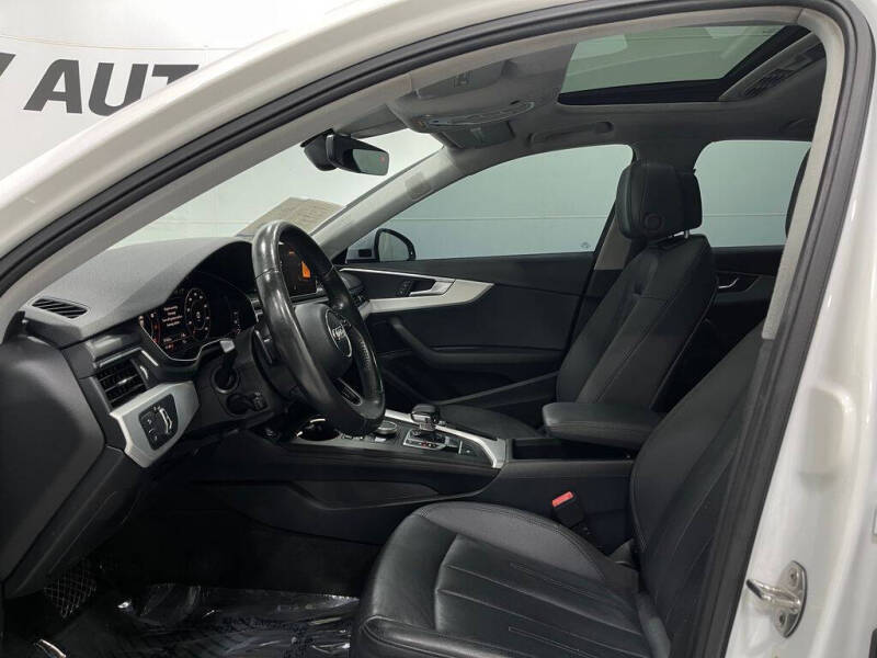 2017 Audi A4 2.0T quattro Premium Plus