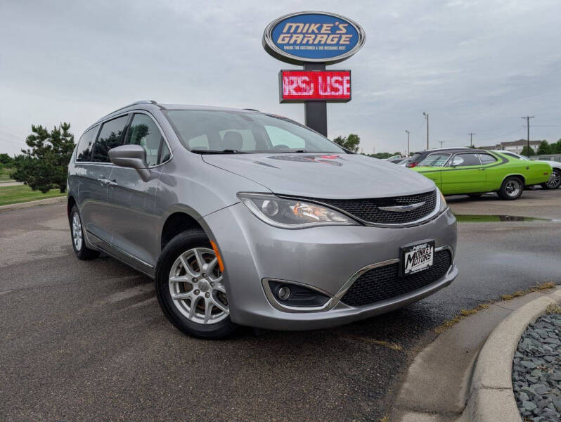 2020 Chrysler Pacifica Touring L
