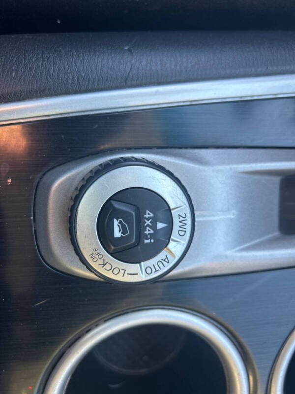 2016 Nissan Pathfinder S