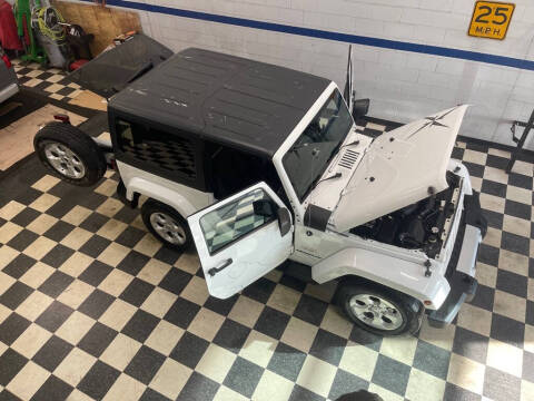 2013 Jeep Wrangler Sahara