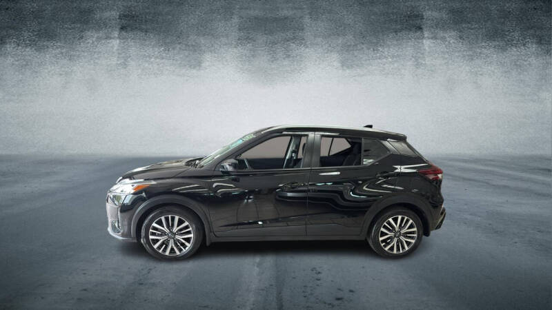 2022 Nissan Kicks SV