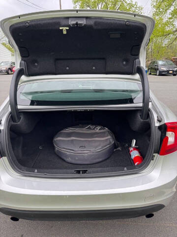 2012 Volvo S60 T5