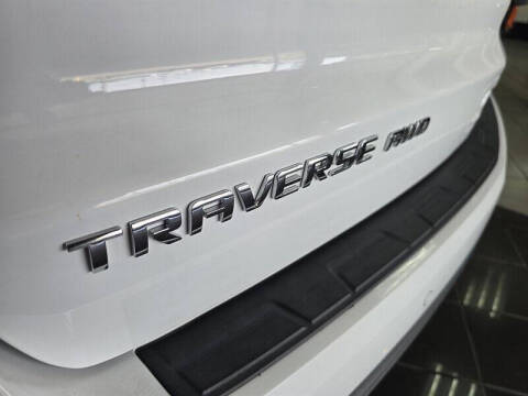 2017 Chevrolet Traverse LT