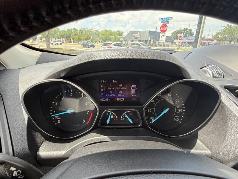 2017 Ford Escape SE