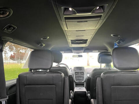 2014 Dodge Grand Caravan R/T