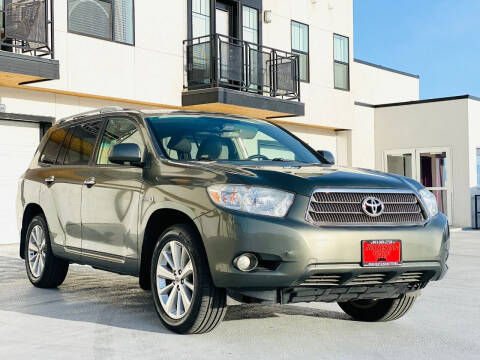 2008 Toyota Highlander Hybrid for sale at Avanesyan Motors in Orem UT