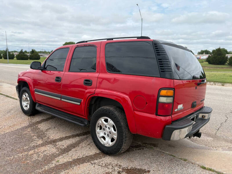 2004 Chevrolet Tahoe LS