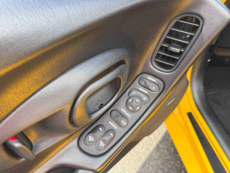 2001 Chevrolet Corvette