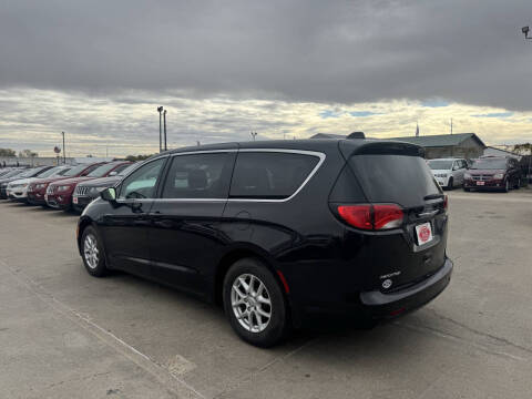 2018 Chrysler Pacifica Touring