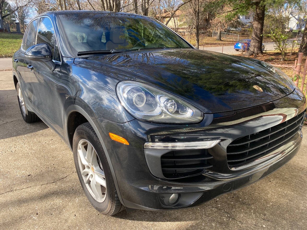 Black 2016 Porsche Cayenne Base AWD 4dr SUV 1