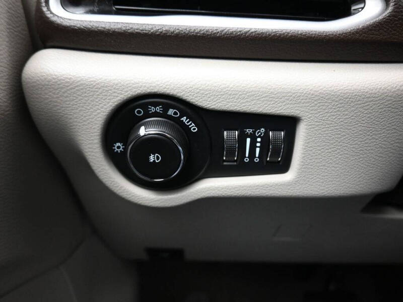 2021 Chrysler Pacifica Hybrid Touring L