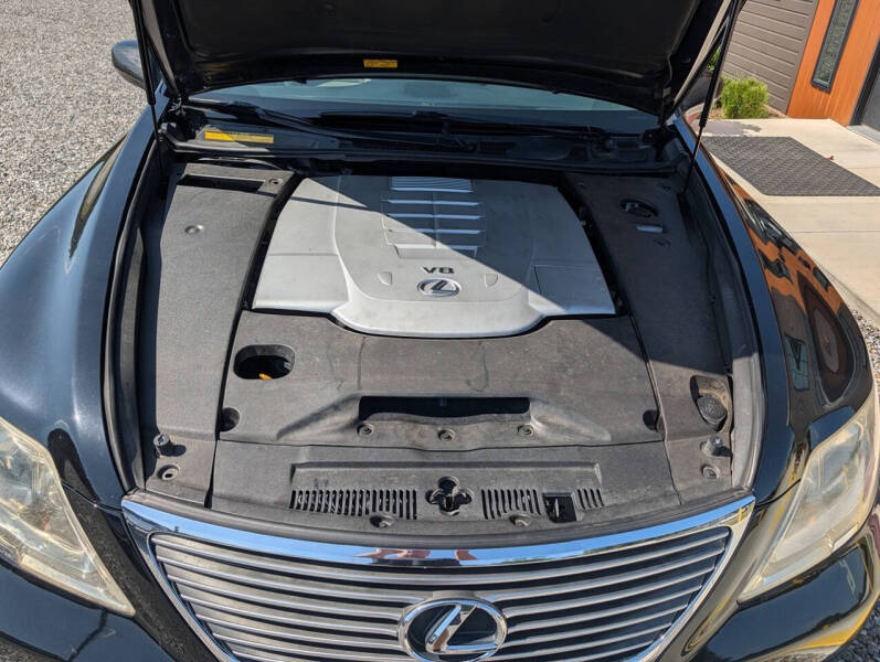 2007 Lexus LS 460