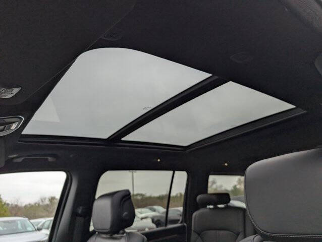 2024 Jeep Wagoneer Carbide