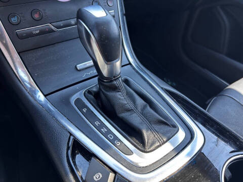 2016 Ford Edge Titanium