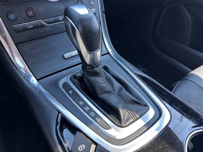 2016 Ford Edge Titanium