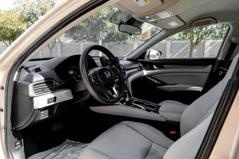 2019 Honda Accord LX