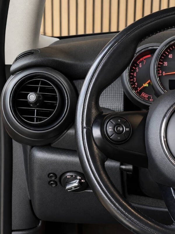 2018 MINI Hardtop 2 Door Cooper