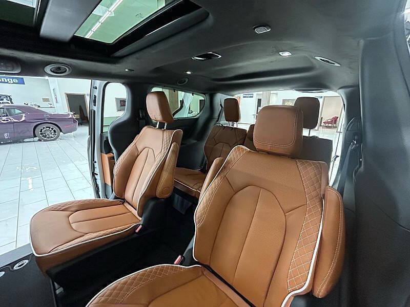 2026 Chrysler Pacifica Pinnacle