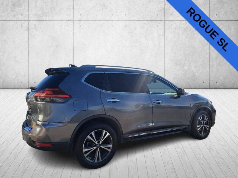 2017 Nissan Rogue