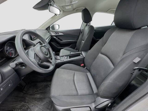 2018 Mazda MAZDA3 Sport