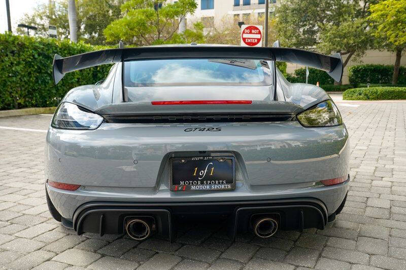 2024 Porsche 718 Cayman GT4 RS