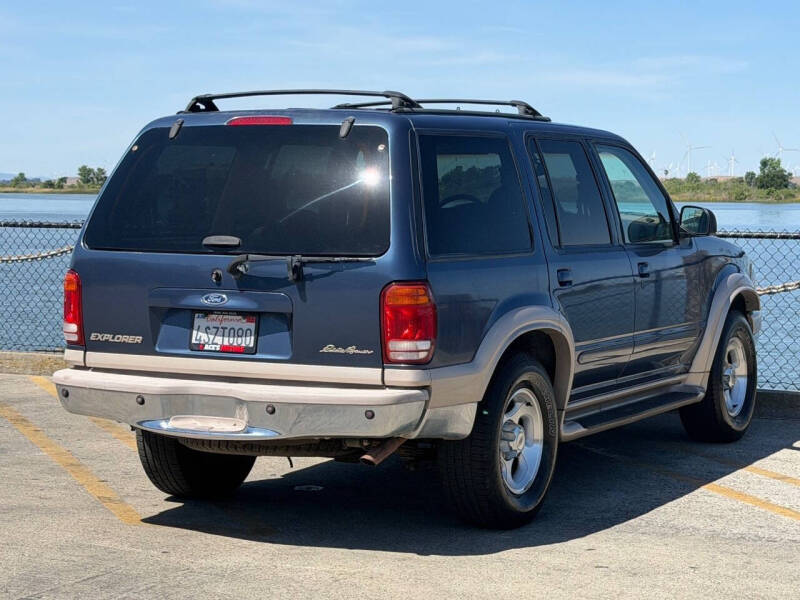 2001 Ford Explorer Eddie Bauer
