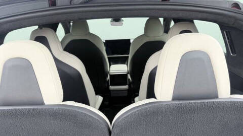 2022 Tesla Model X Plaid
