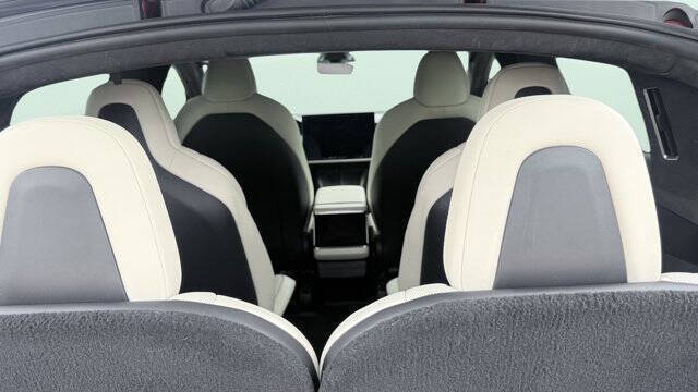 2022 Tesla Model X Plaid