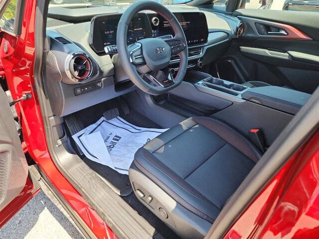 2025 Chevrolet Equinox EV RS