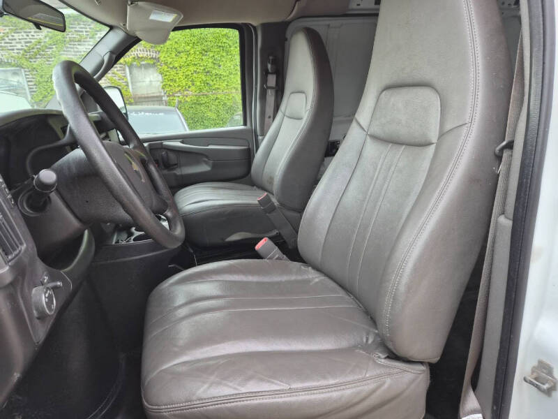 2010 Chevrolet Express 2500