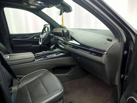 2023 Cadillac Escalade Sport