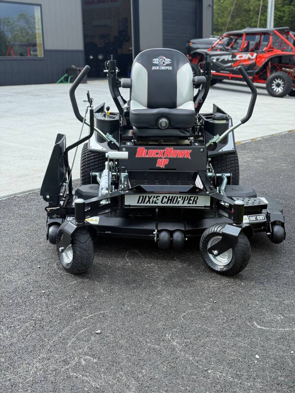 2025 Dixie Chopper Blackhawk HP