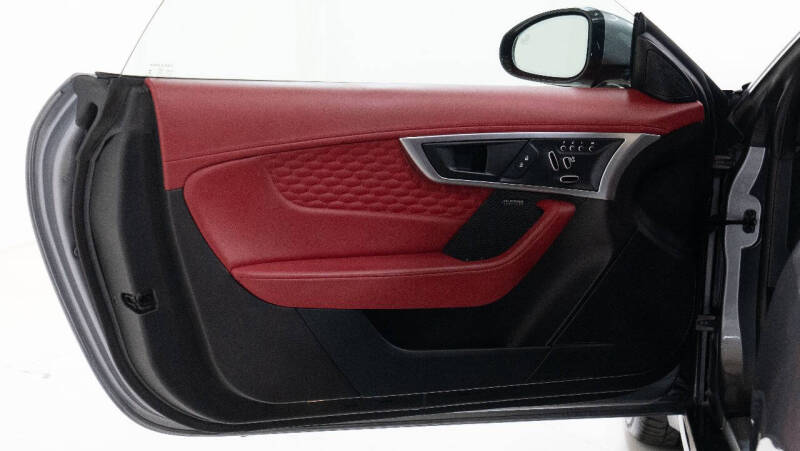 2021 Jaguar F-TYPE First Edition