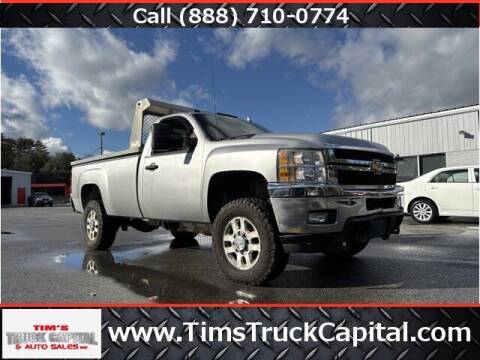 2011 Chevrolet Silverado 3500HD CC for sale at TTC AUTO OUTLET/TIM'S TRUCK CAPITAL & AUTO SALES INC ANNEX in Epsom NH