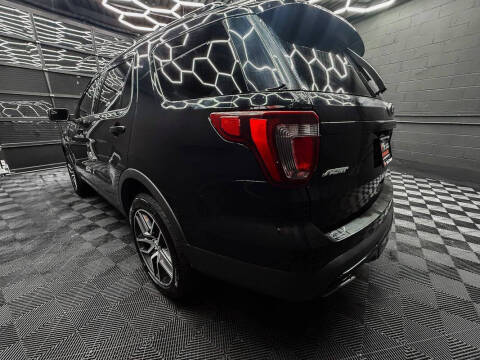 2017 Ford Explorer Sport