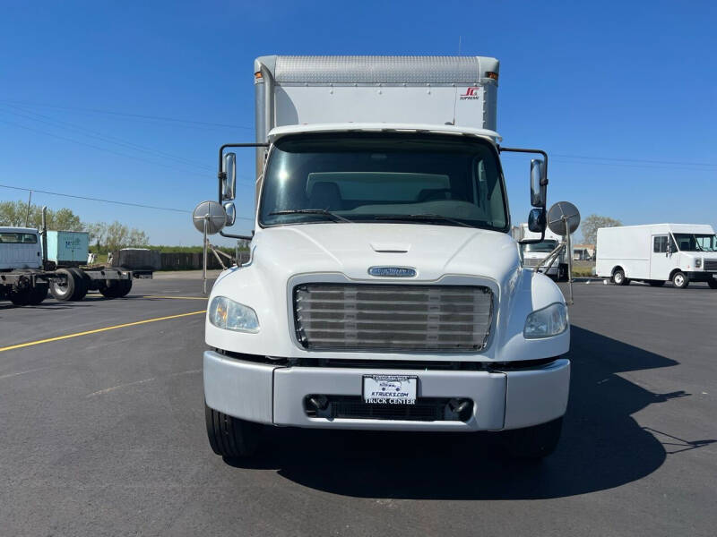 2013 Freightliner M2 106