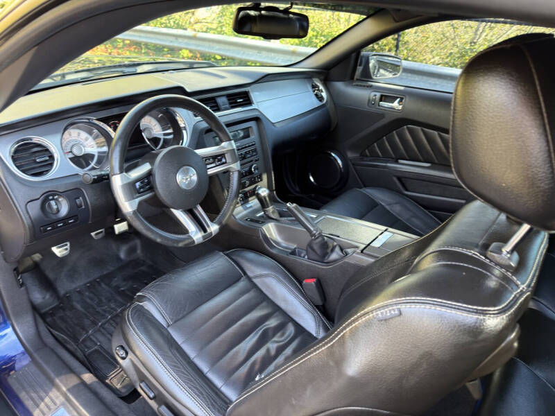 2010 Ford Mustang V6 Premium