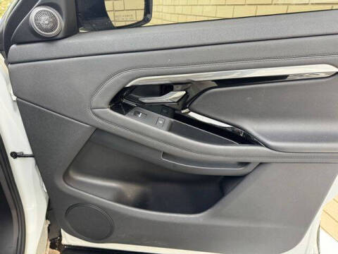 2023 Land Rover Range Rover Evoque P250 R-Dynamic SE