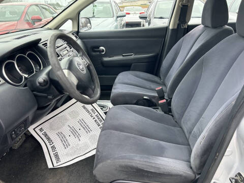 2008 Nissan Versa 1.8 S