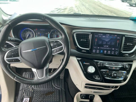 2019 Chrysler Pacifica Touring L Plus