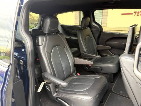 2019 Chrysler Pacifica Touring L Plus