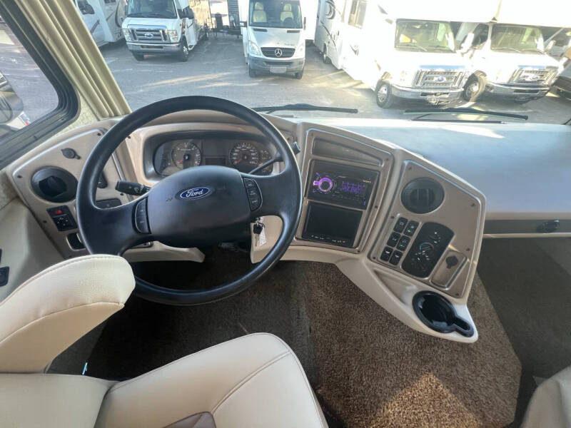 2016 Coachmen RV Encounter