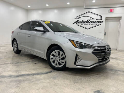 2019 Hyundai Elantra for sale at Auto House of Bloomington in Bloomington IL