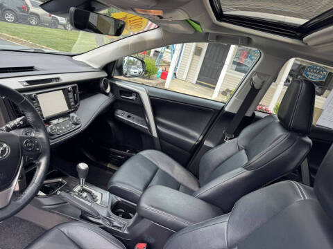 2017 Toyota RAV4 Platinum