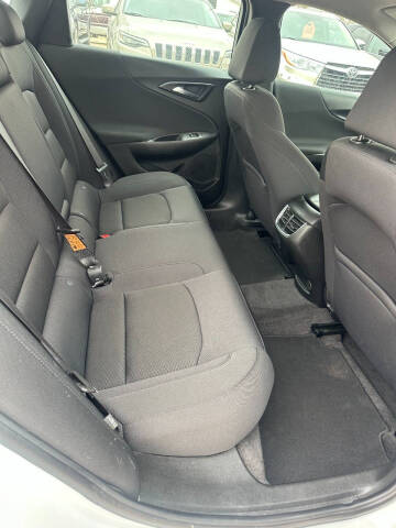 2022 Chevrolet Malibu LT