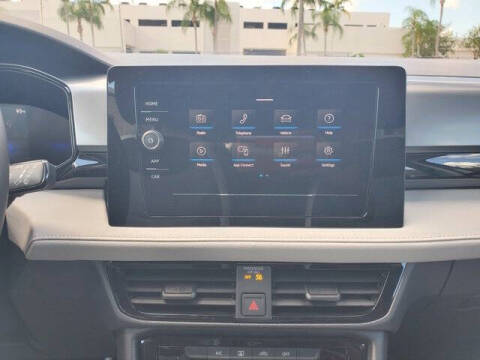 2025 Volkswagen Taos S